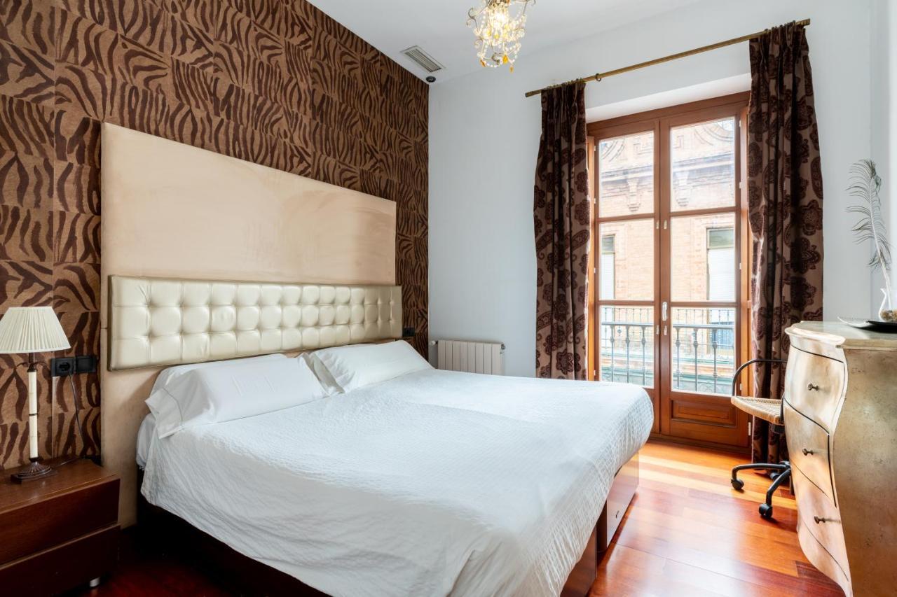 Cathedral Apartment, Upper Floor Apartment إشبيلية المظهر الخارجي الصورة