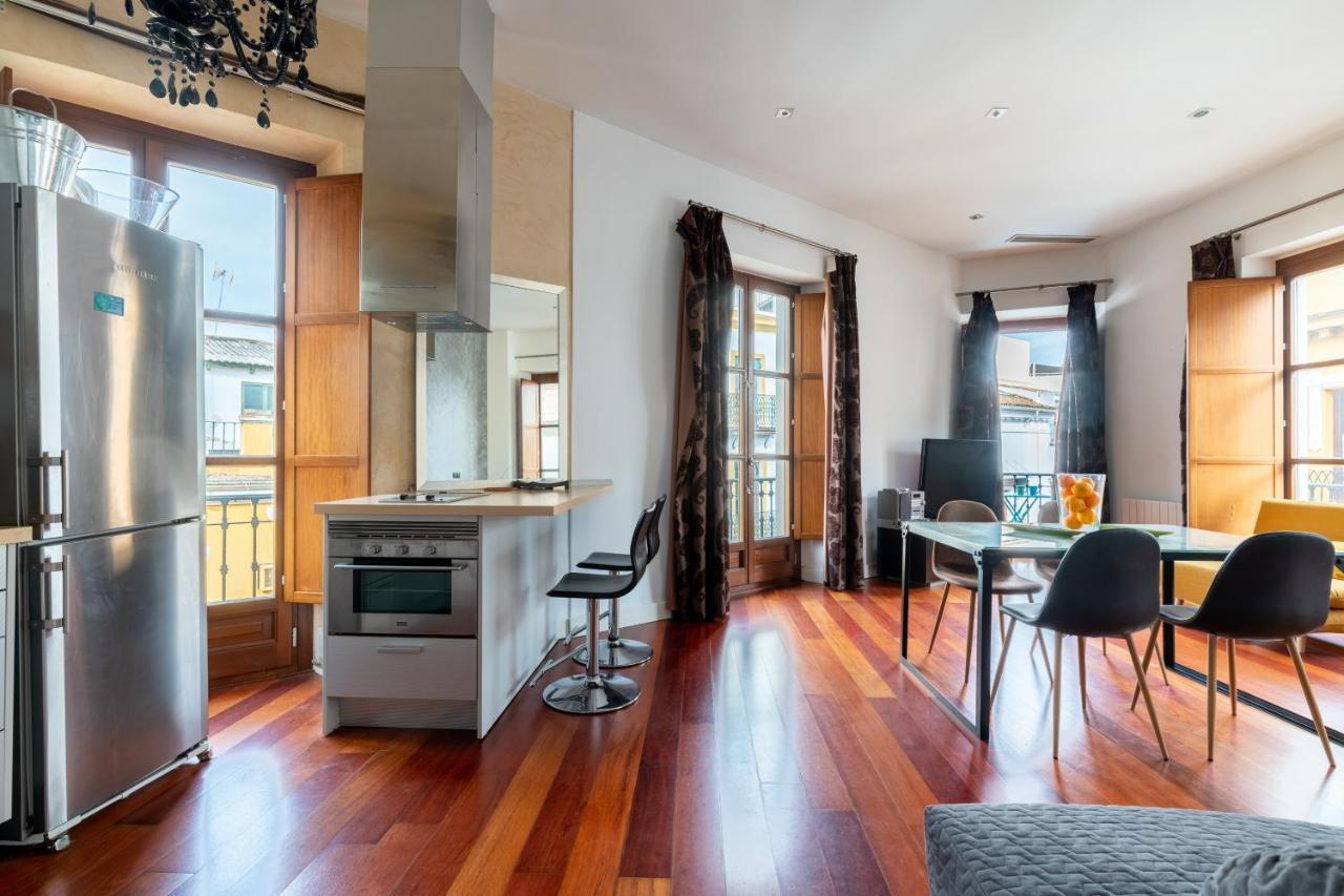 Cathedral Apartment, Upper Floor Apartment إشبيلية المظهر الخارجي الصورة