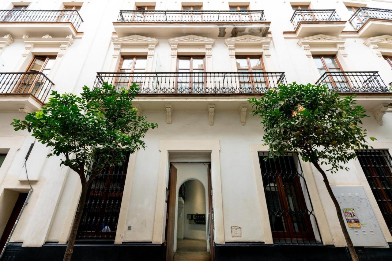 Cathedral Apartment, Upper Floor Apartment إشبيلية المظهر الخارجي الصورة