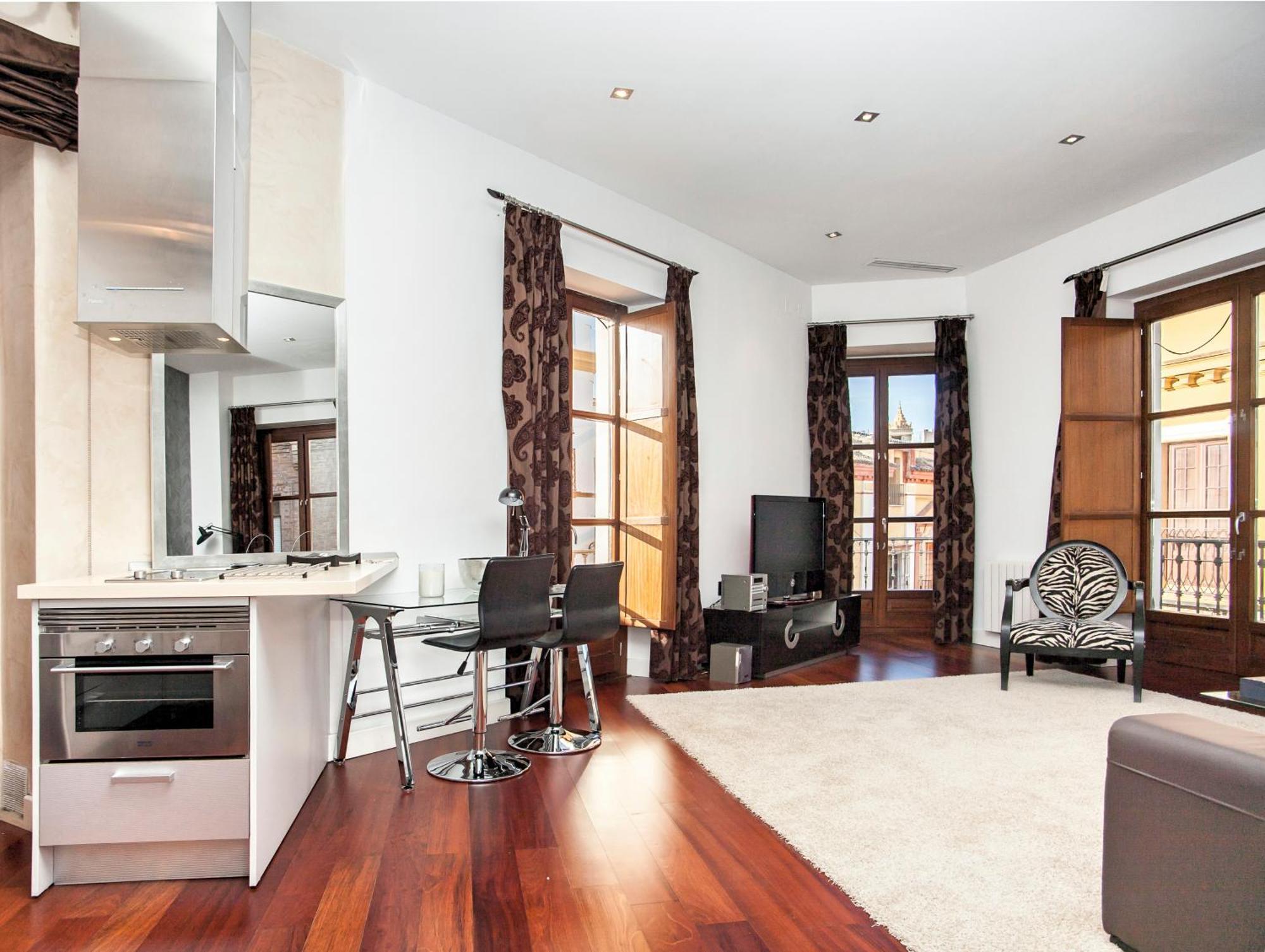 Cathedral Apartment, Upper Floor Apartment إشبيلية المظهر الخارجي الصورة
